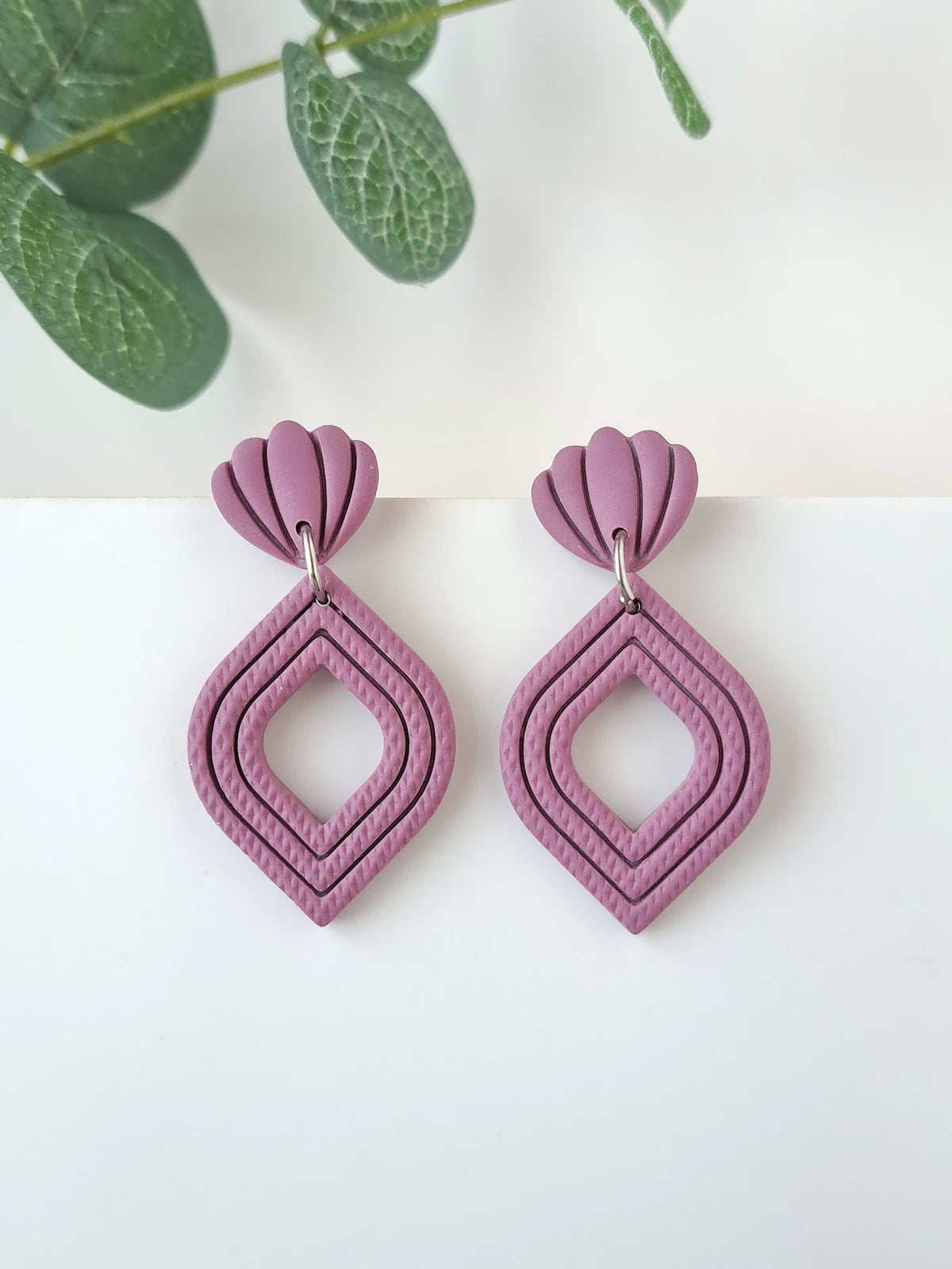 Embossed Rounded Diamond Clay Cutter