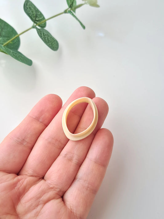 Pointed Oval Clay Cutter