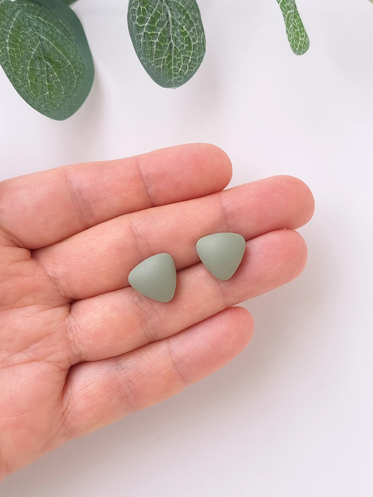 Satin Pebbles Stud Earrings