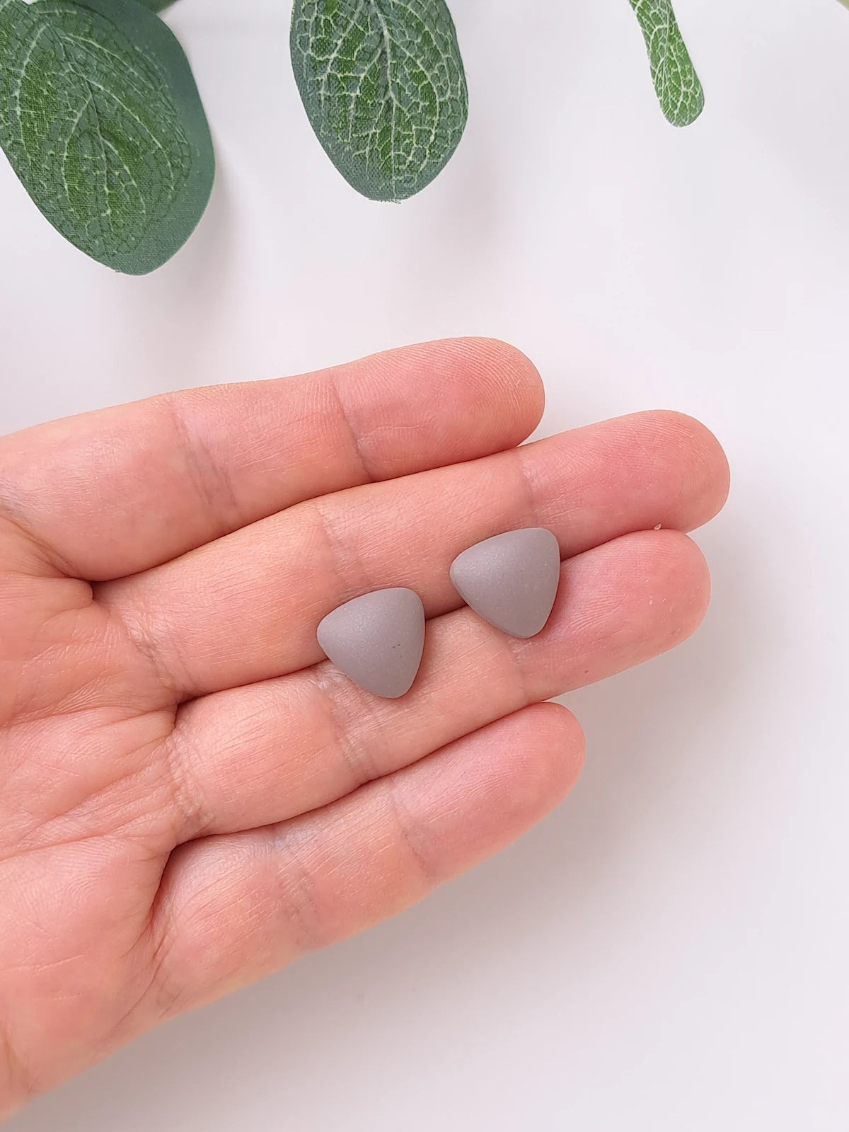 Satin Pebbles Stud Earrings