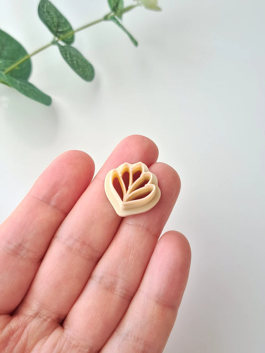 Pointed Floral Embossed Clay Cutter
