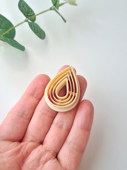 Extruded Teardrop Polymer Clay Cutter
