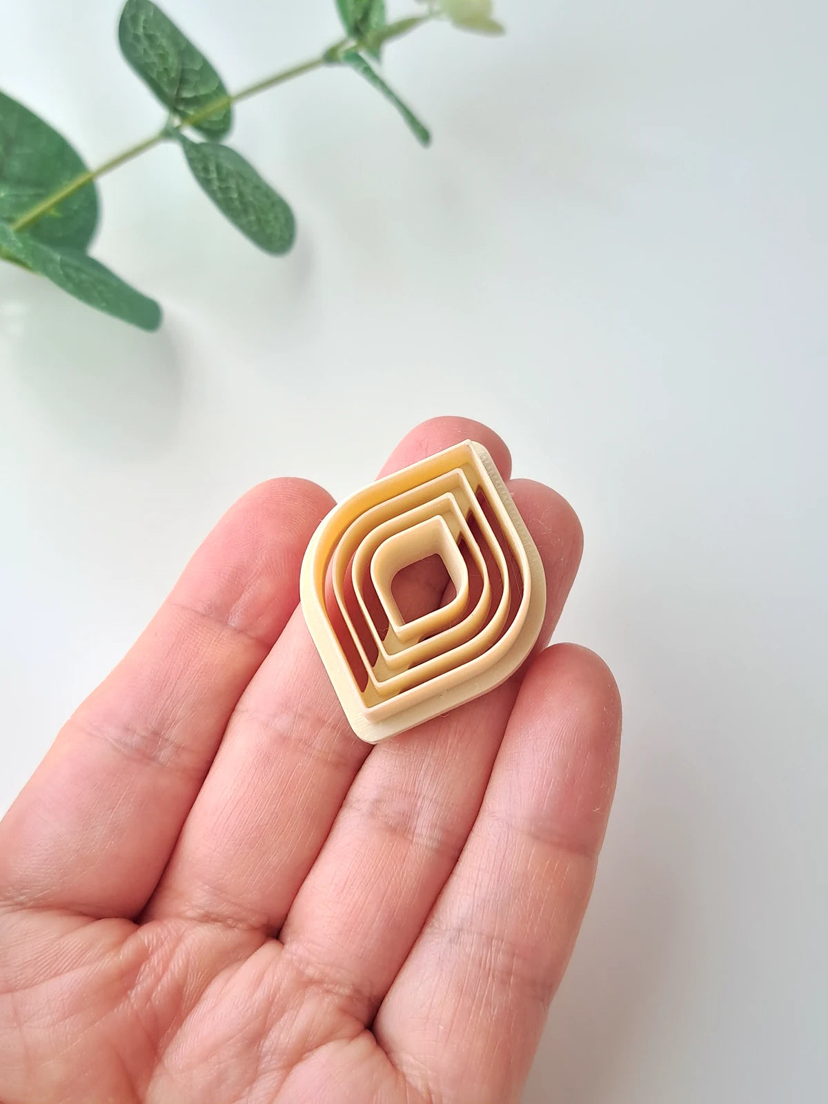 Embossed Rounded Diamond Clay Cutter