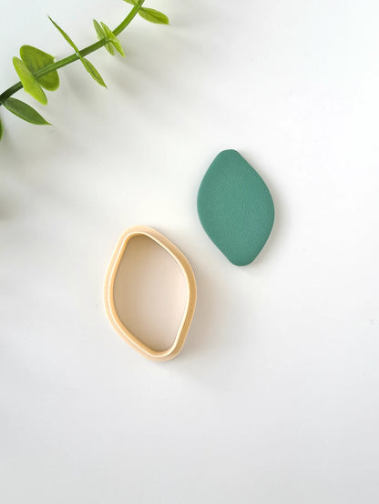 Organic Clay Cutter
